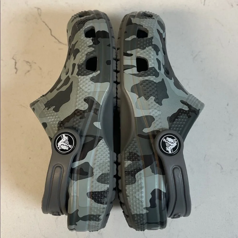 CROCS brand style